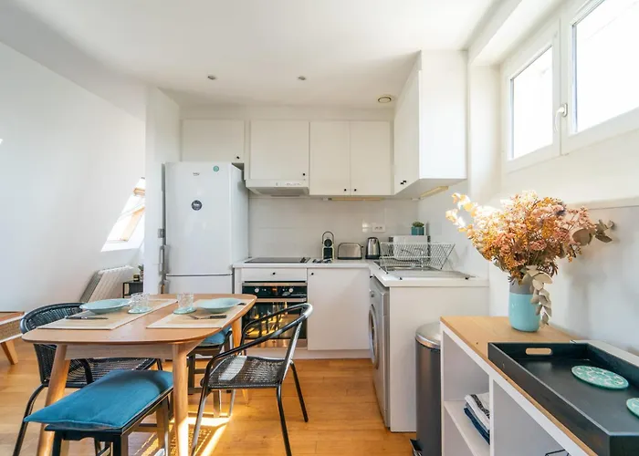 Le Celeste - Wifi - Sacre-coeur Apartment *