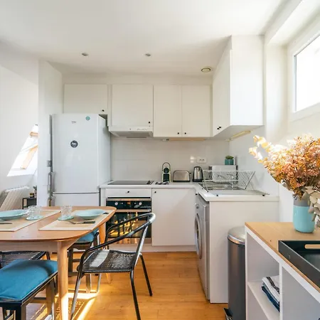 Le Celeste Wifi Sacre-coeur Apartamento *